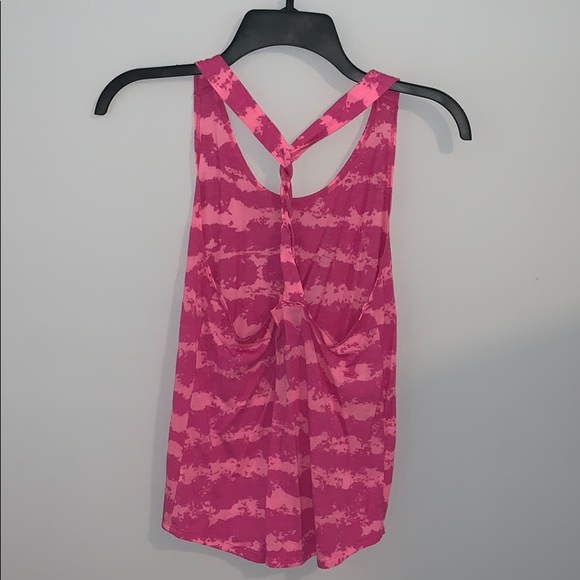 Under armor tank & sports bra combo - Picture 3 of 6